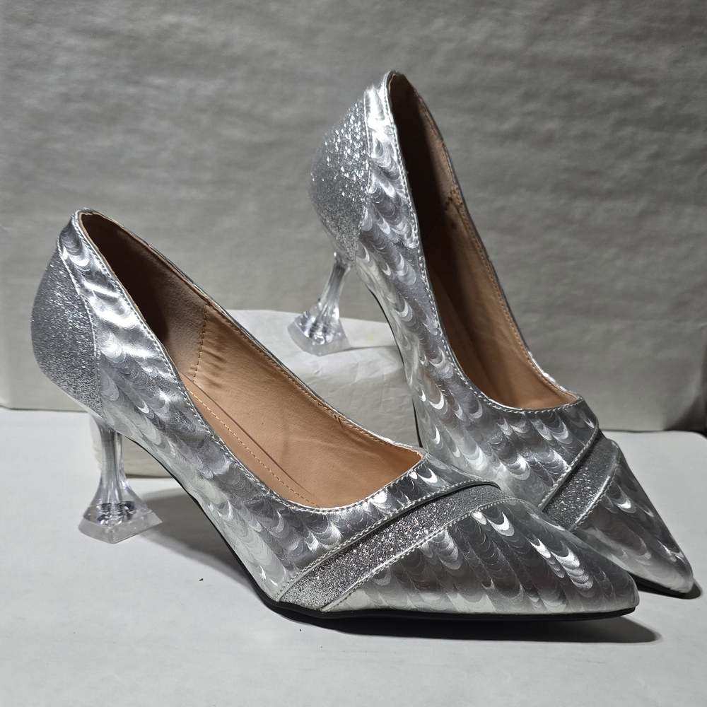 Brand New Womens Silver Sparkly Clear Heel, Pointed Toe Pumps Size (41) 10M